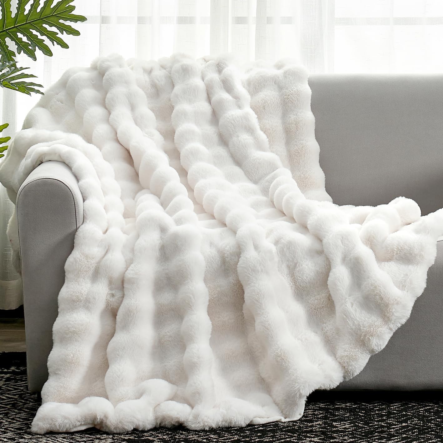 Faux Fur Throw Blanket Soft Plush Bubble Blanket for Couch Sofa Bedroom Living Room