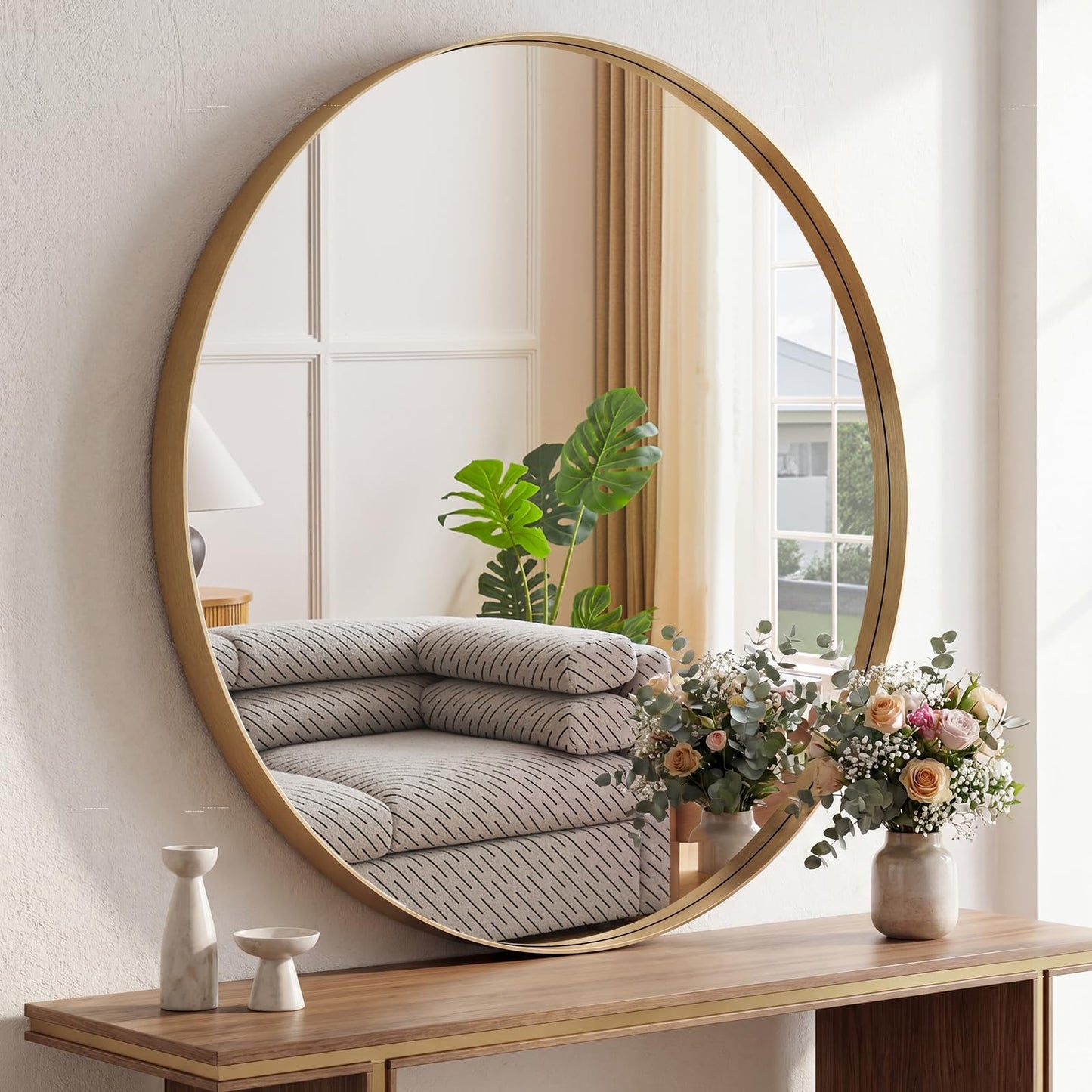 Matte Metal Framed Wall Mirror for Bathroom and Bedroom Vanity Decor