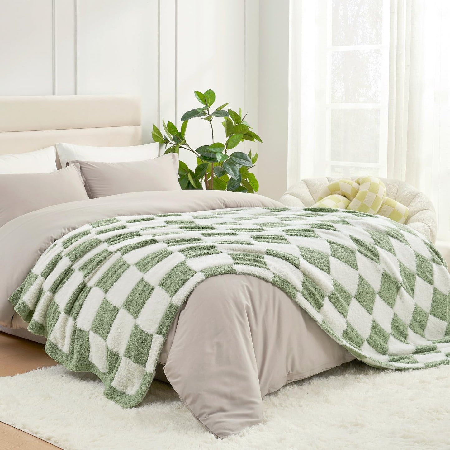 Snuggle Sac Faux Fur Checkered Throw Blanket with Fluffy Microfiber Fabric