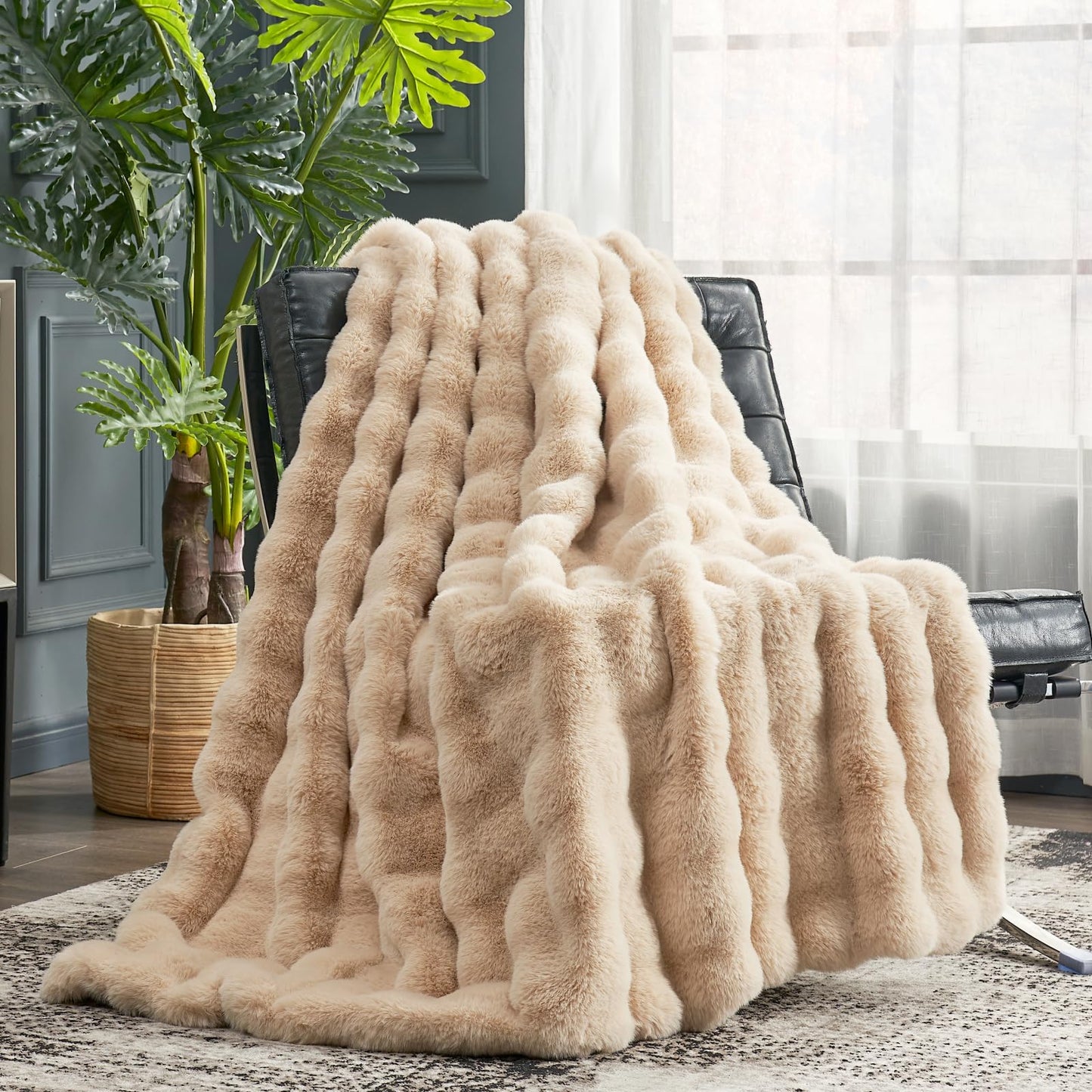 Faux Fur Throw Blanket Soft Plush Bubble Blanket for Couch Sofa Bedroom Living Room